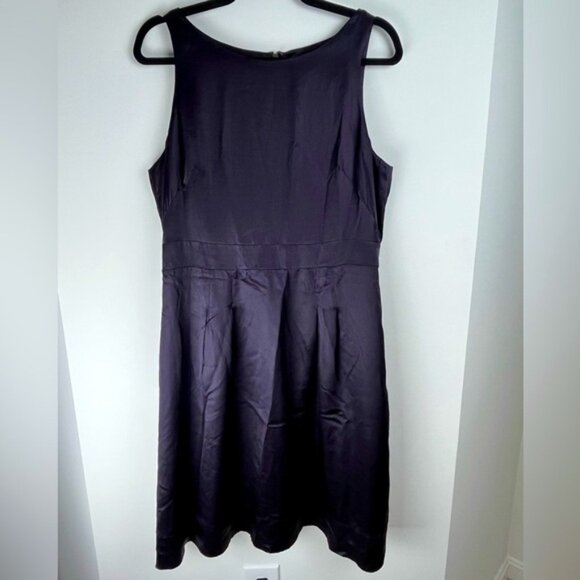 Banana Republic Dresses & Skirts - Banana Republic 100% Silk Dress Dark Purple